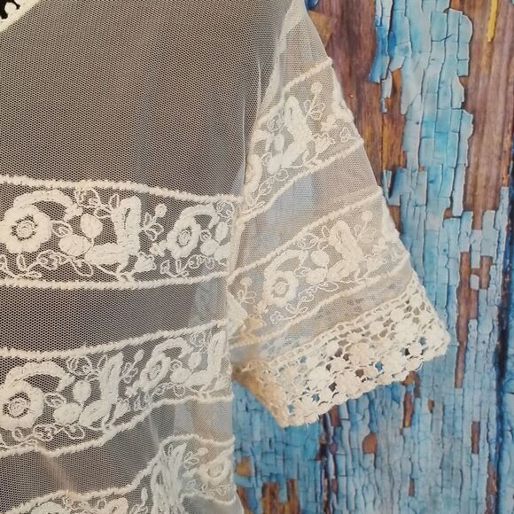 𝅺forever 21 Crochet Lace Blouse sz large - Picture 5 of 10